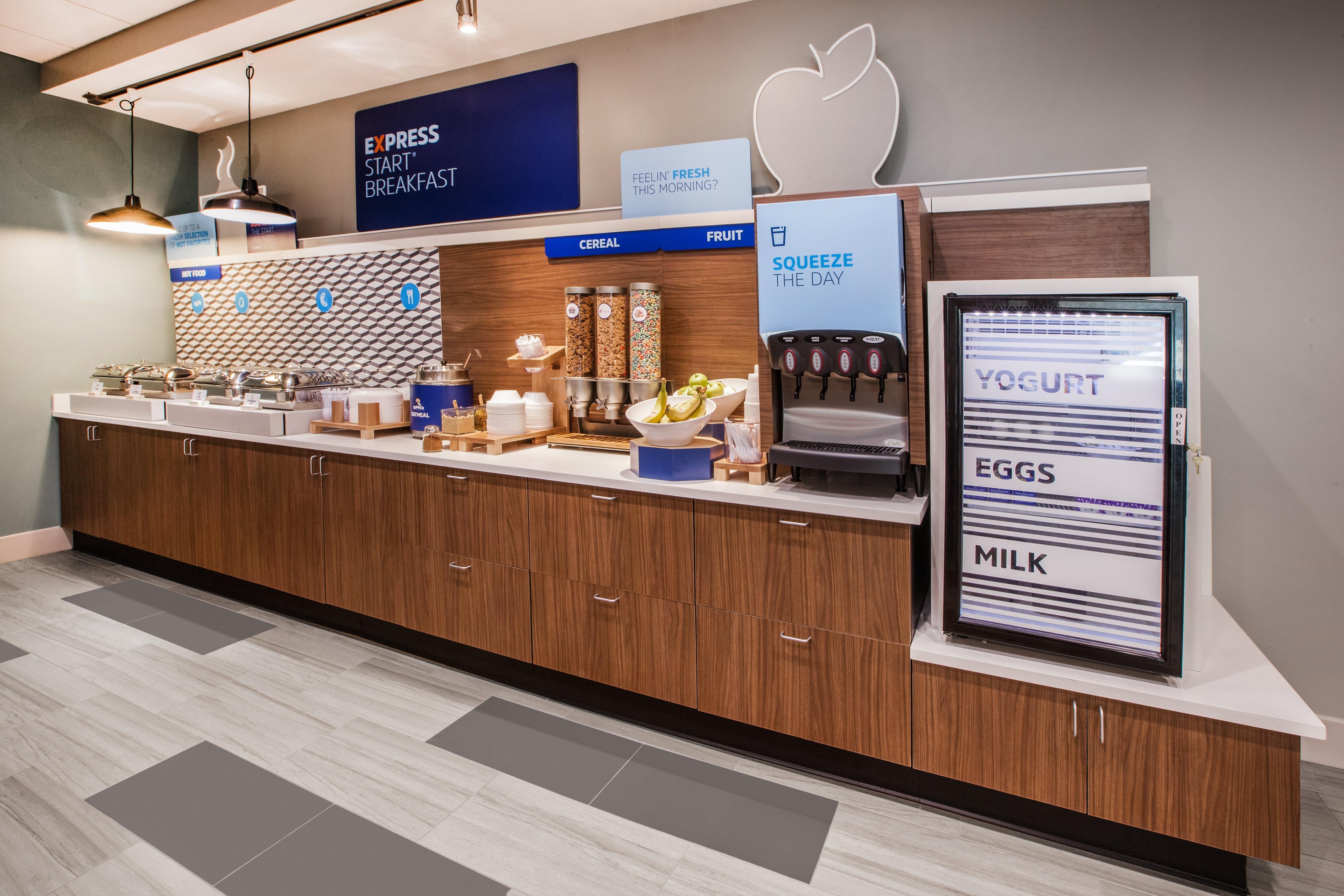 Holiday Inn Express Sidney By Ihg Exterior foto