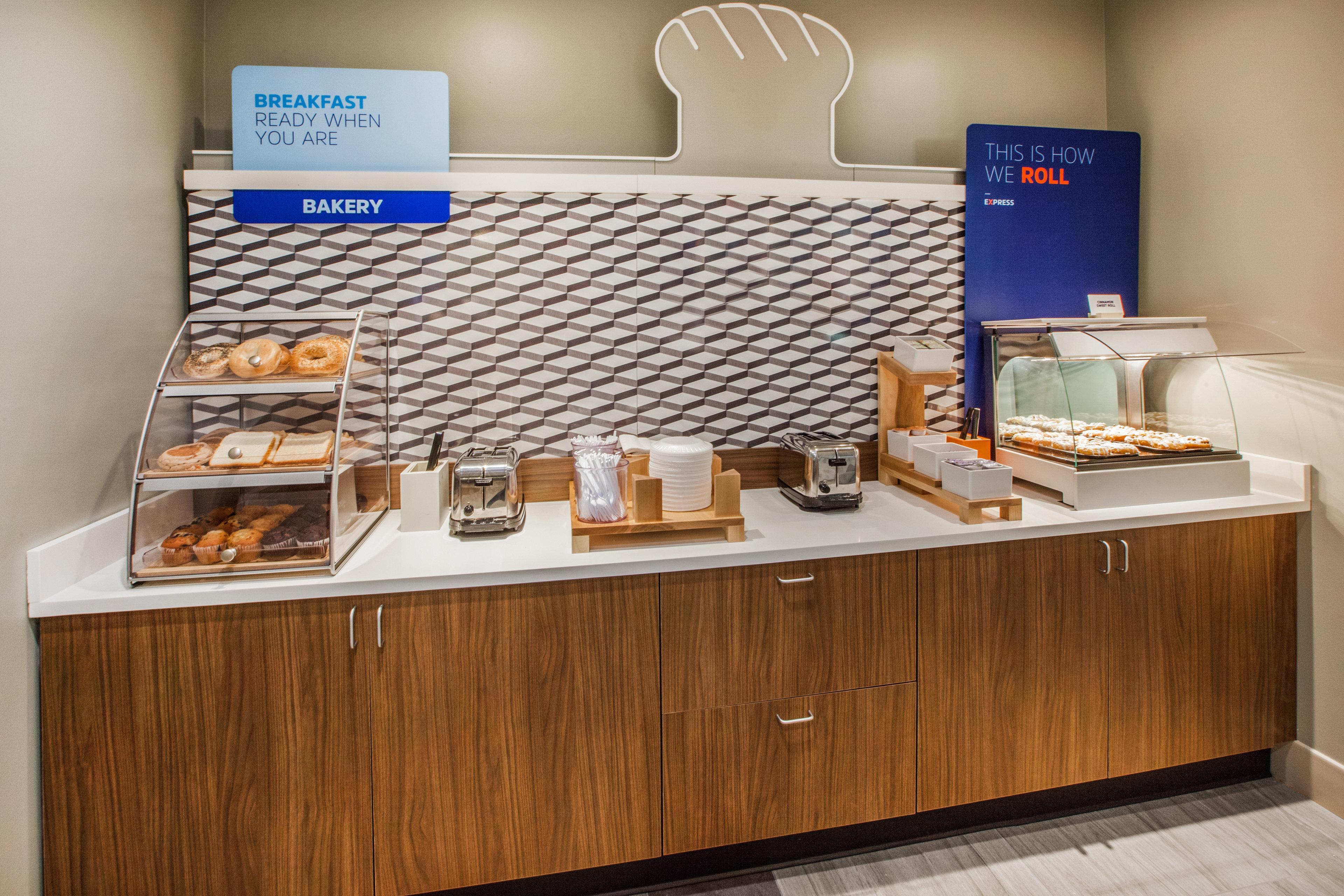 Holiday Inn Express Sidney By Ihg Exterior foto